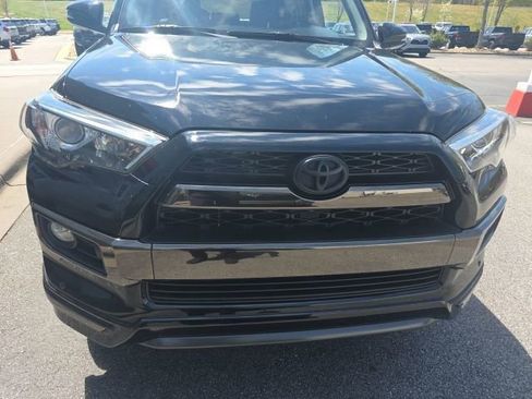 Used 2019 Toyota 4Runner Limited image 15