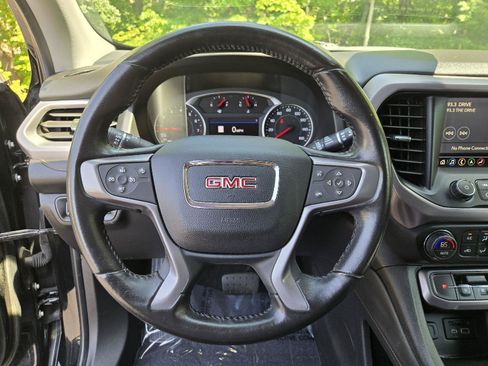 Used 2020 GMC Acadia AT4 w/ Driver Alert Package II AWD/4WD image 17