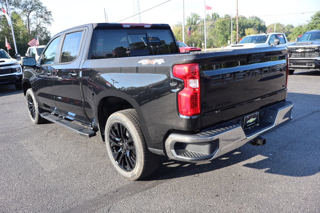 New 2026 Chevrolet Silverado 1500 LT w/ Leather Package AWD/4WD image 3