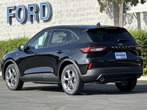 New 2025 Ford Escape ST-Line w/ Equipment Group 301A image 6