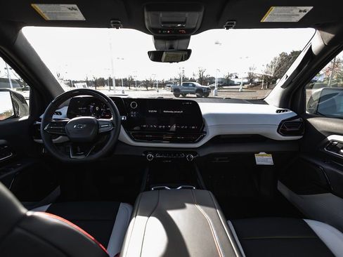 New 2025 Chevrolet Silverado EV RST image 22