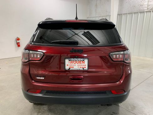 Used 2021 Jeep Compass Latitude AWD/4WD image 23