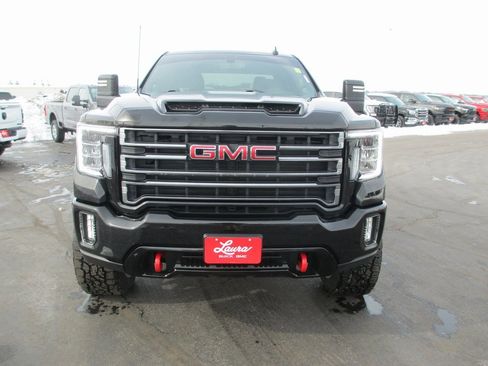 Used 2022 GMC Sierra 2500 AT4 w/ Gooseneck/5TH Wheel Package image 12
