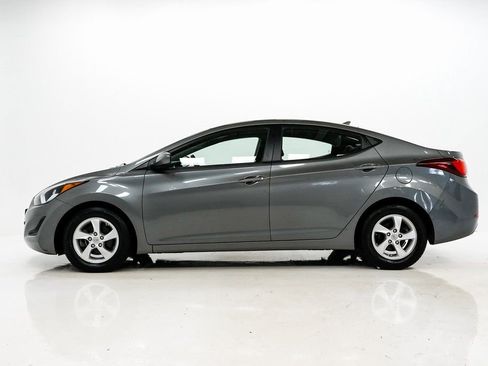 Used 2014 Hyundai Elantra SE image 22
