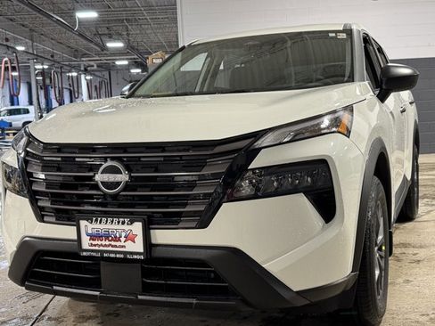 New 2026 Nissan Rogue S image 23