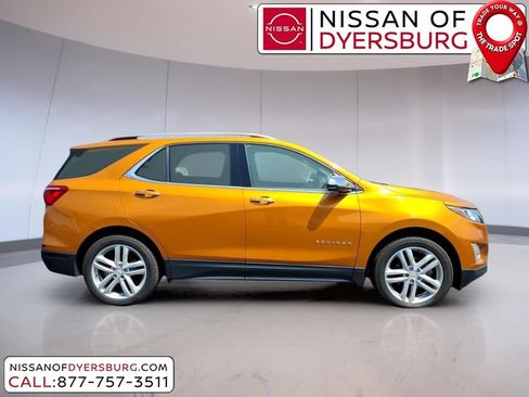 Used 2019 Chevrolet Equinox Premier AWD/4WD image 2