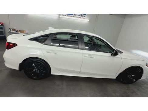 Used 2026 Honda Civic Sport image 9