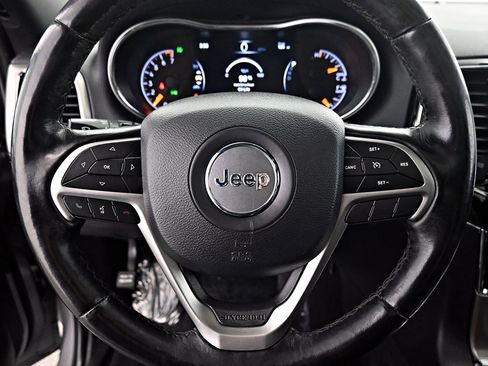 Used 2020 Jeep Grand Cherokee Limited w/ Luxury Group II image 7