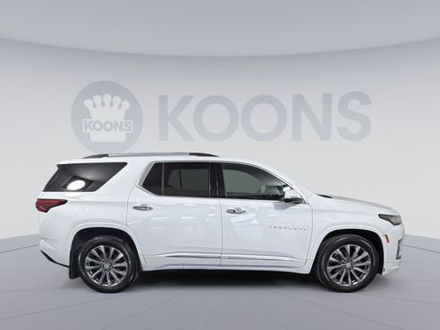 Used 2023 Chevrolet Traverse Premier image 8