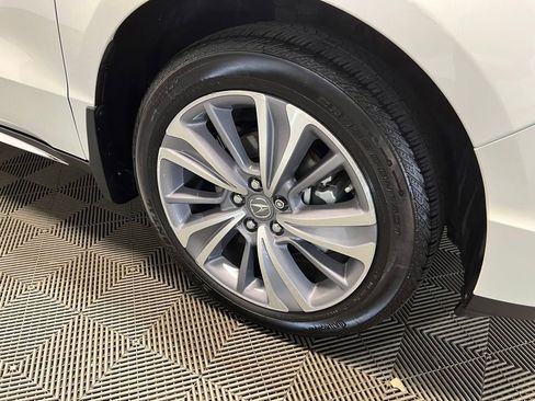 Used 2018 Acura MDX SH-AWD w/ Technology Package image 3