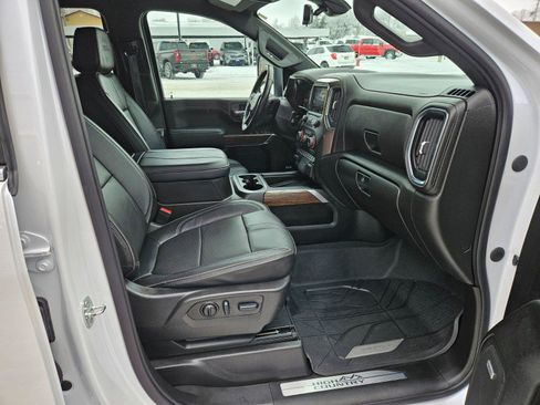 Used 2023 Chevrolet Silverado 3500 High Country image 25