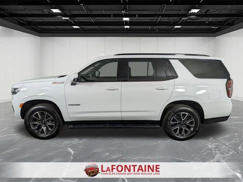 Used 2022 Chevrolet Tahoe Z71 w/ Luxury Package image 2