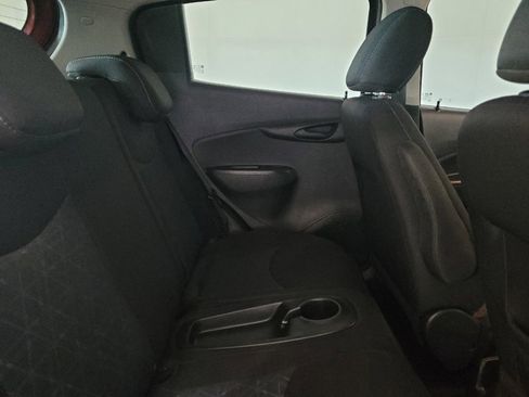 Used 2022 Chevrolet Spark LT FWD image 19