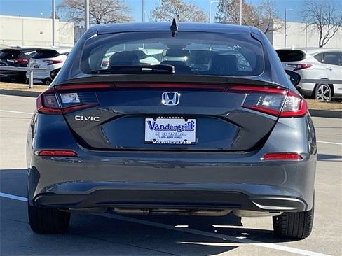 Used 2023 Honda Civic EX-L image 5