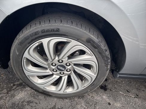 Used 2022 Lincoln Navigator Reserve AWD/4WD image 52