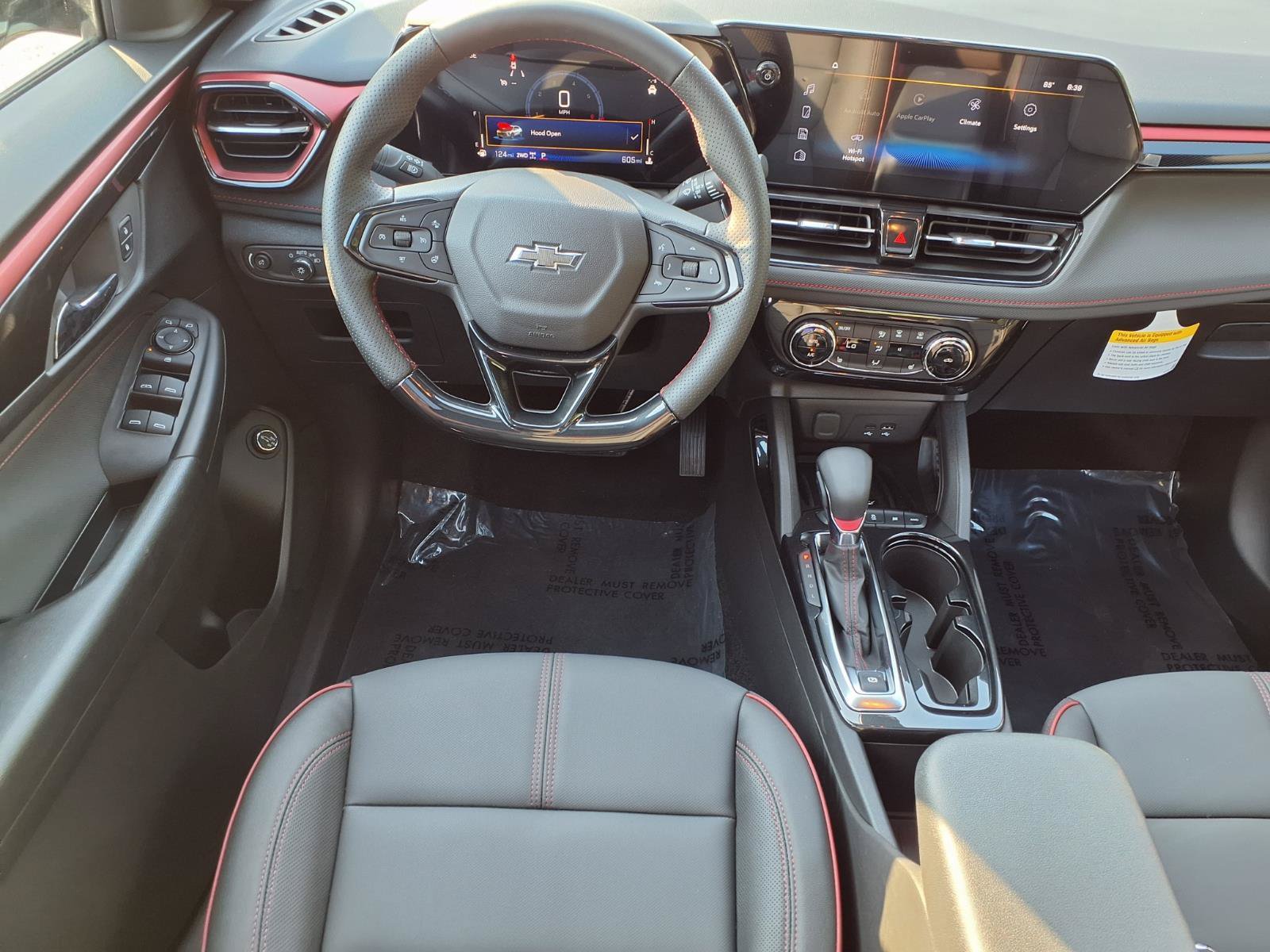 Used 2026 Chevrolet TrailBlazer RS w/ Convenience Package AWD/4WD image 3