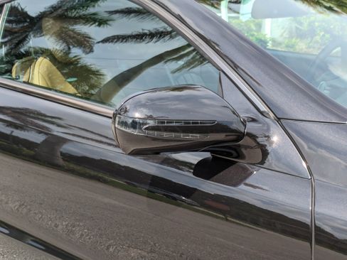 Used 2009 Mercedes-Benz SL 63 AMG image 12