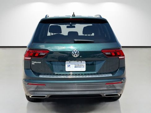 Used 2019 Volkswagen Tiguan SE w/ Panoramic Sunroof Package FWD image 4