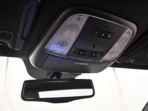 Used 2014 Chrysler 300 S image 27