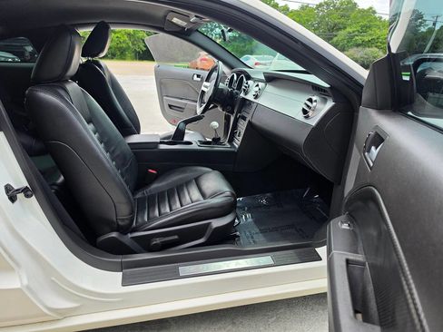 Used 2007 Ford Mustang GT RWD image 21
