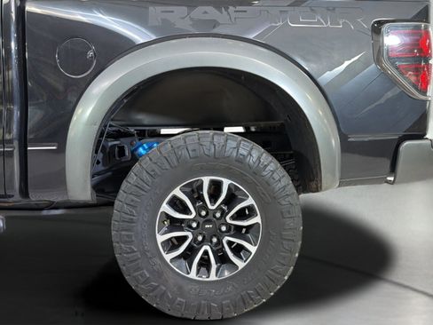 Used 2014 Ford F150 Raptor w/ Equipment Group 801A Luxury AWD/4WD image 37