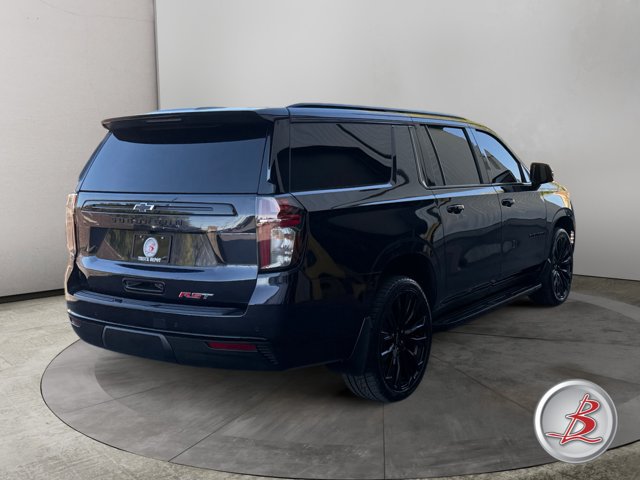 Used 2023 Chevrolet Suburban RST w/ Luxury Package AWD/4WD image 7