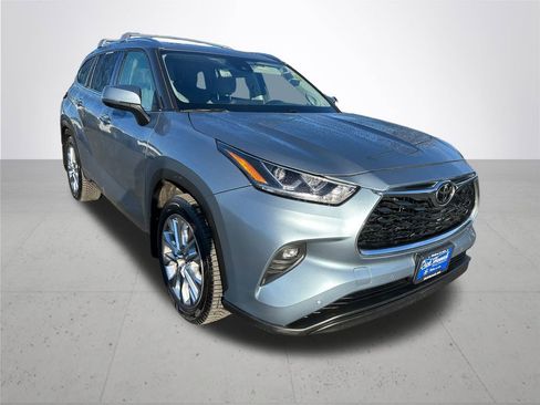 Used 2021 Toyota Highlander Limited image 5