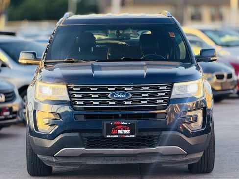 Used 2016 Ford Explorer Limited image 2