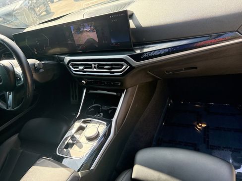 Used 2023 BMW 230i Coupe w/ M Sport Package RWD image 32