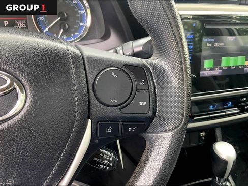 Certified 2018 Toyota Corolla LE FWD image 25