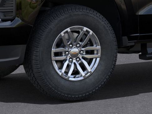 New 2025 Chevrolet Colorado LT image 9