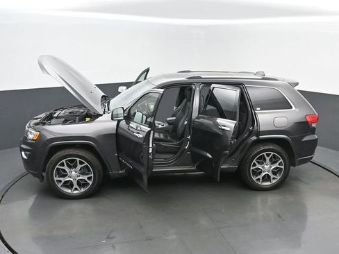 Used 2020 Jeep Grand Cherokee Overland AWD/4WD image 61