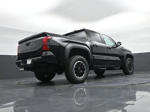 New 2026 Toyota Tacoma TRD Off-Road w/ TRD Off Road Upgrade Package AWD/4WD image 48