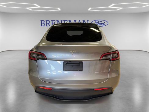 Used 2024 Tesla Model Y Long Range image 6