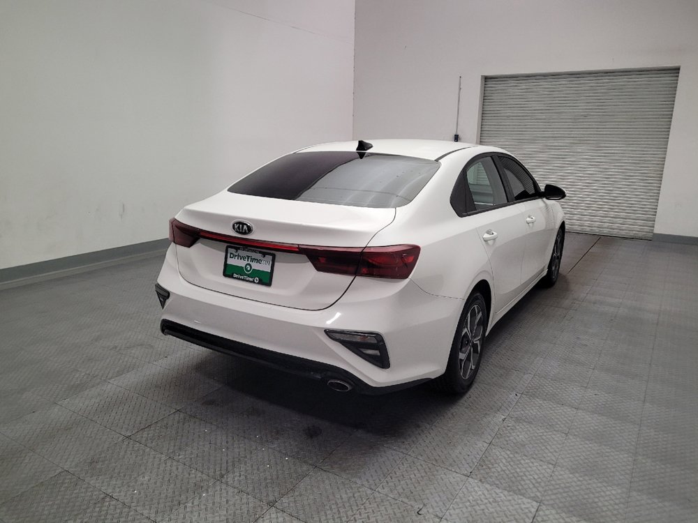 Used 2021 Kia Forte LXS FWD image 9