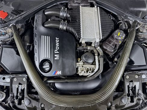 Used 2020 BMW M4 Coupe w/ M Driver's Package image 37