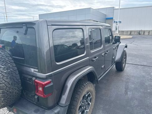 Used 2022 Jeep Wrangler Unlimited Rubicon 4xe w/ Steel Bumper Group AWD/4WD image 3