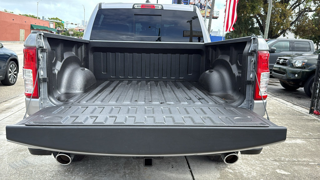 Used 2021 RAM 1500 Big Horn RWD image 9
