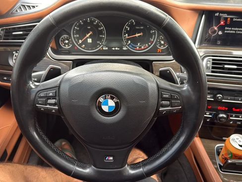 Used 2015 BMW 750Li RWD image 28