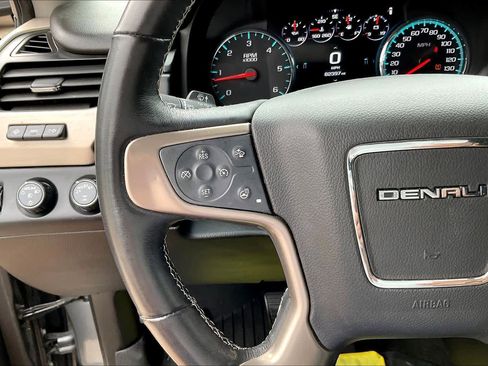 Used 2019 GMC Yukon Denali w/ Open Road Package AWD/4WD image 23