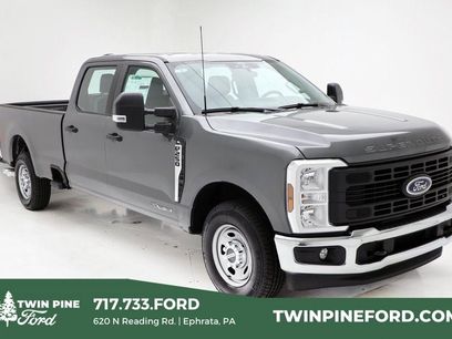 New 2025 Ford F250 XL w/ XL Chrome Package