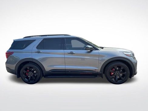 Used 2022 Ford Explorer ST w/ Equipment Group 401A RWD image 7