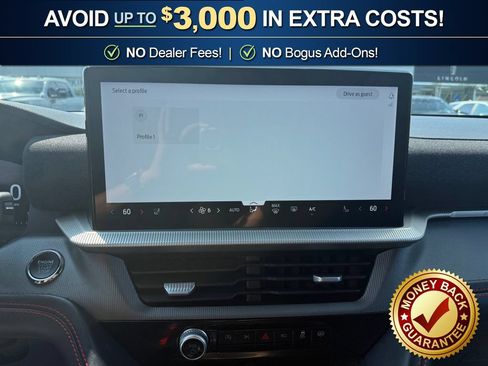 Used 2025 Ford Explorer ST-Line w/ Premium Package RWD image 26