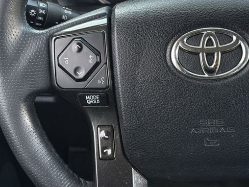Used 2021 Toyota 4Runner Venture image 13