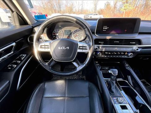 Used 2022 Kia Telluride EX w/ Towing Package image 18