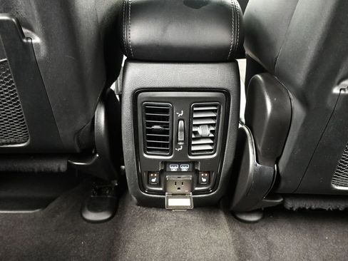 Used 2022 Dodge Durango GT image 40