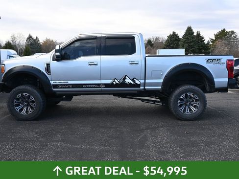 Used 2019 Ford F250 Platinum w/ Platinum Ultimate Package image 11