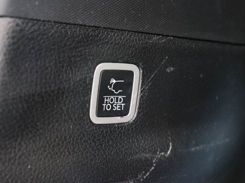 Used 2024 Jeep Wagoneer L Series II w/ Flexible Seating Group AWD/4WD image 68