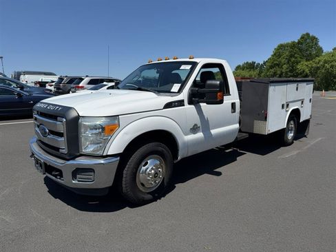 Used 2015 Ford F350 XL w/ Power Equipment Group RWD image 21