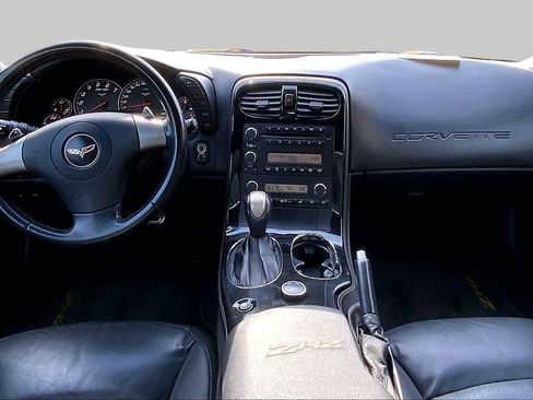 Used 2008 Chevrolet Corvette Coupe RWD image 15